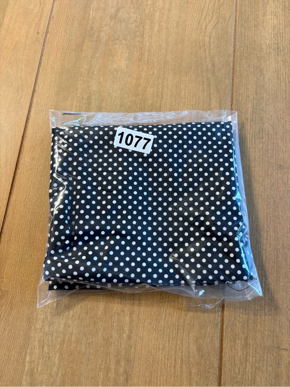 Chico’s Size 3 Black White Polka Dot Tank Top Stretch Sleeveless Shell Layering - Picture 11 of 11